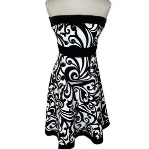 Molly New York Black/White Vintage Strapless Fit and Flare Dress 2